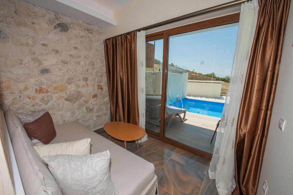 Porto Demo Hotel (Adults Only) Άγιος Γεώργιος Πάγων Εξωτερικό φωτογραφία